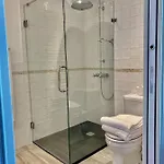 Noubar Bed and breakfast